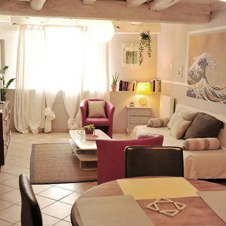 Appartement Meuble Type T2 Metz Dış mekan fotoğraf